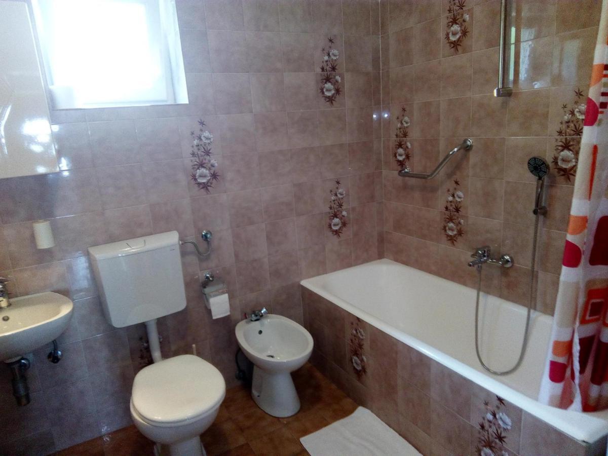 Apartman Taja Макарська Екстер'єр фото